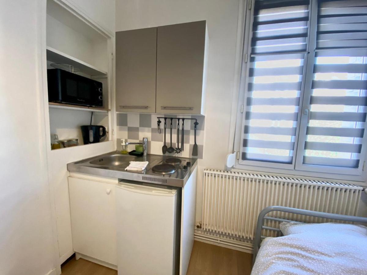 Petit Studio Confortable Pour Une Personne - 038 Rouen Esterno foto